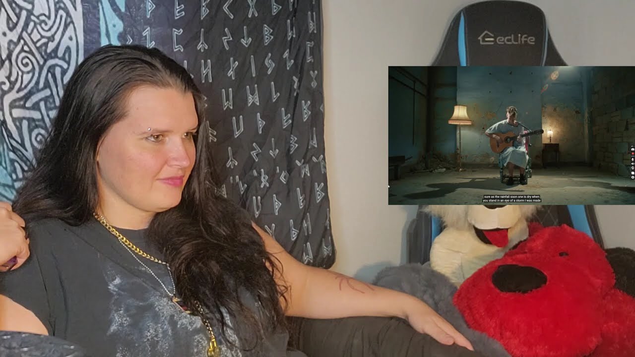 Gothic Reacts- It's Ren by Ren