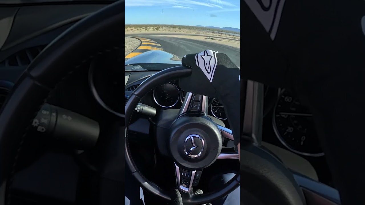 Что лучше на трассе: GR86 или Miata?