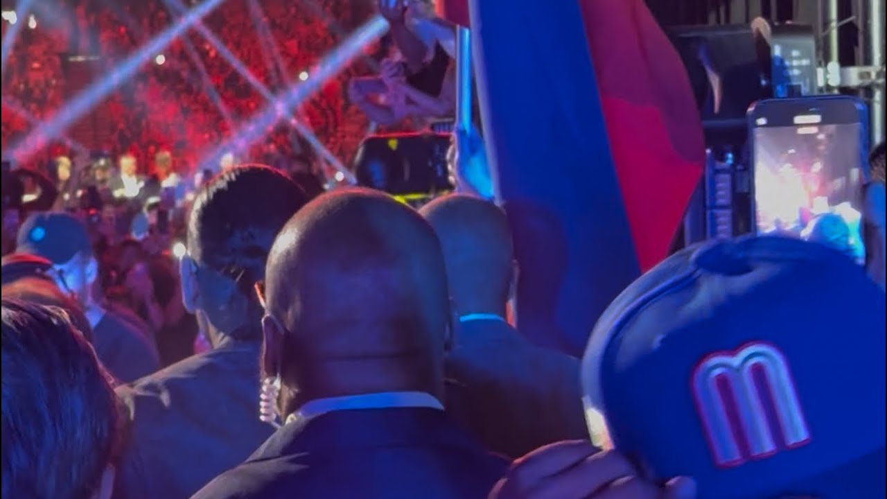 Manny Pacquiao goosebumps entrance! Manny Pacquiao