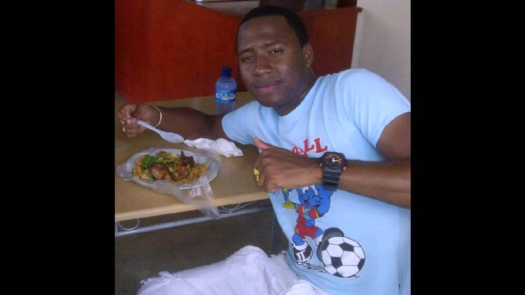 Kleuring paars- Oba ft Jonero