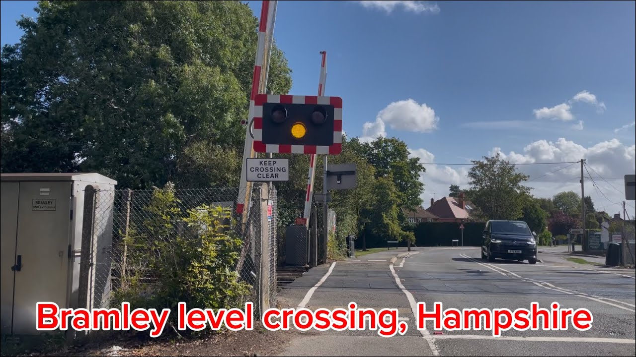 Ex Avanti & Tones at Bramley level crossing, Hampshire 31/08/25