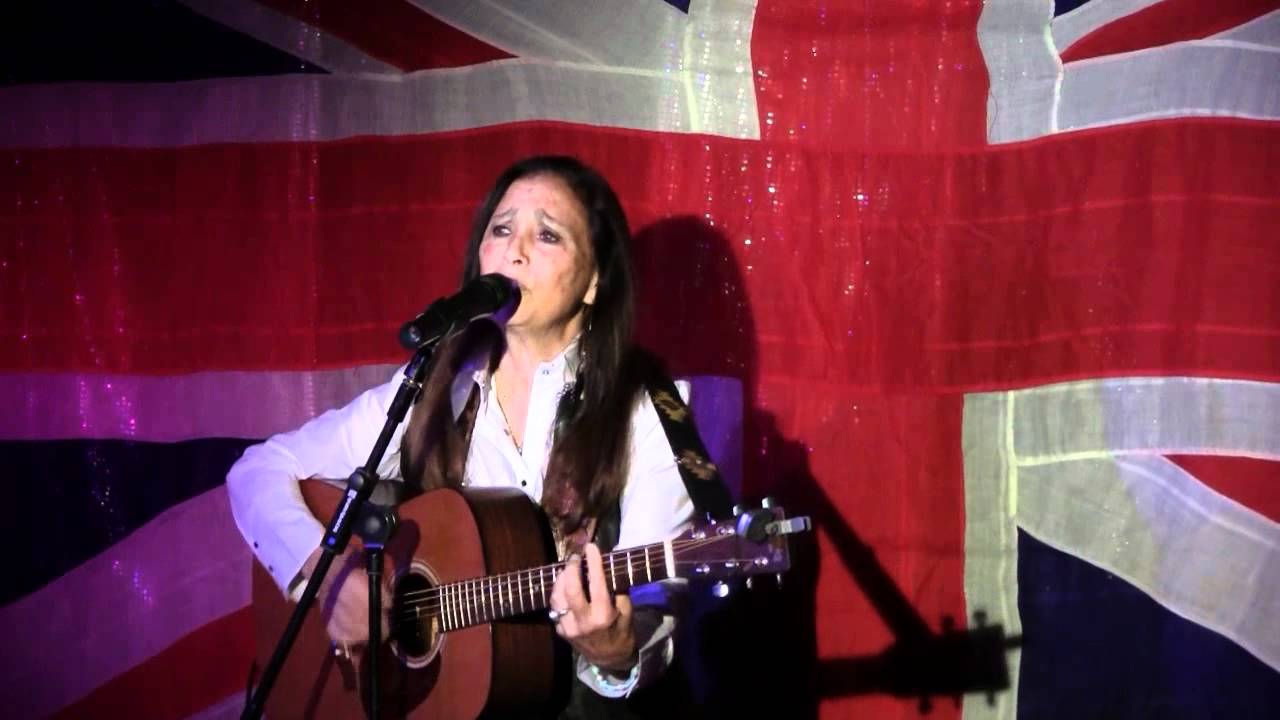 Going Back - Julie Felix (Dusty Day 2011)