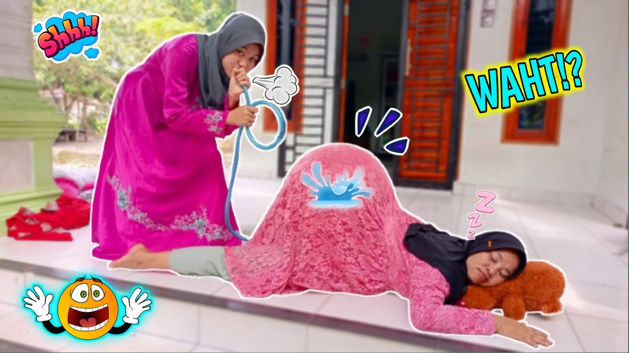Drama Lucu🤣 Lagi Asik Tidur Mama Di Kerjain Orang Tidak Dikenal Punggung Nya Ditiup Pakai Selang !!