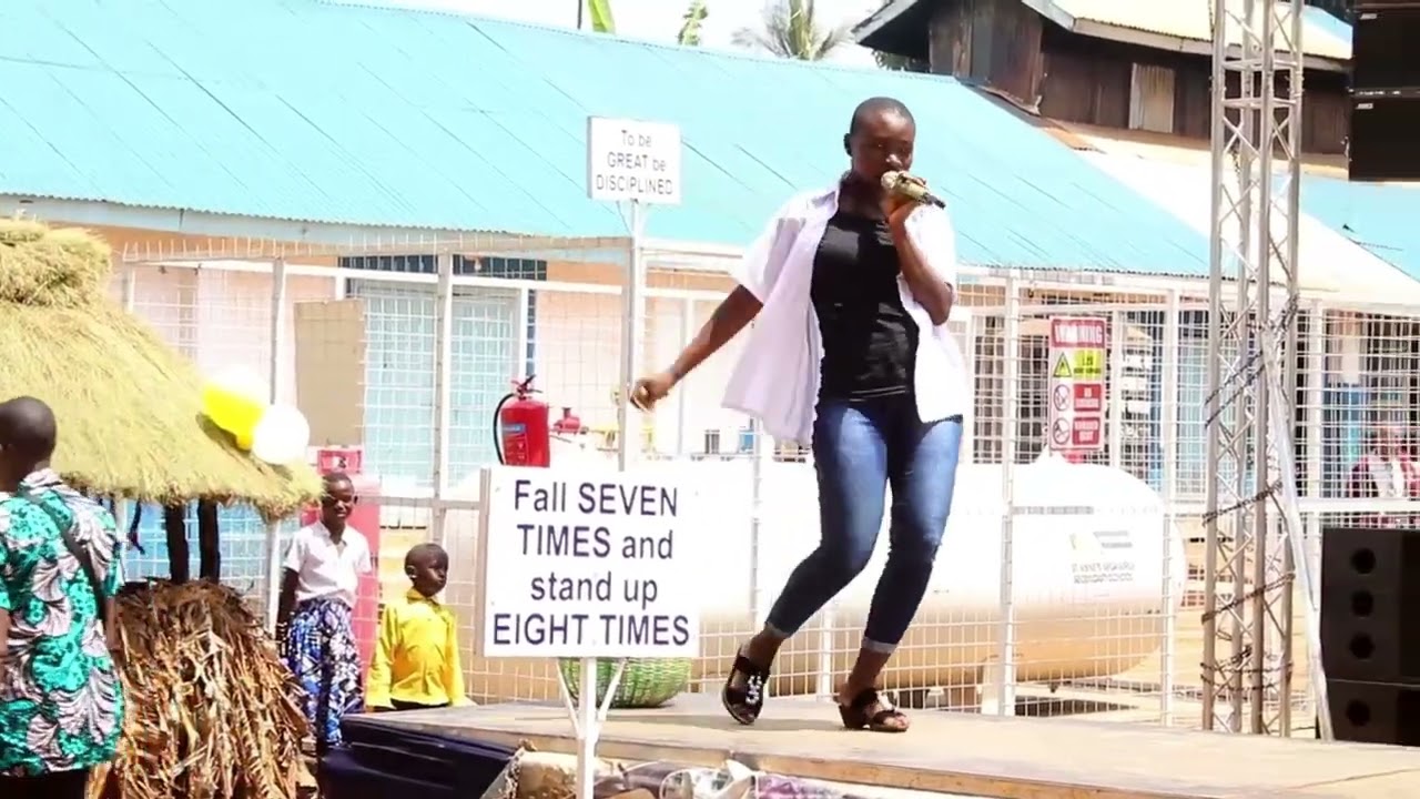 SHE IS A PERFORMER🔥💯| CULTURAL DAY AT SEGA GIRLS HIGH SCHOOL | AFRIKWEAR UNIT ON LOCATION