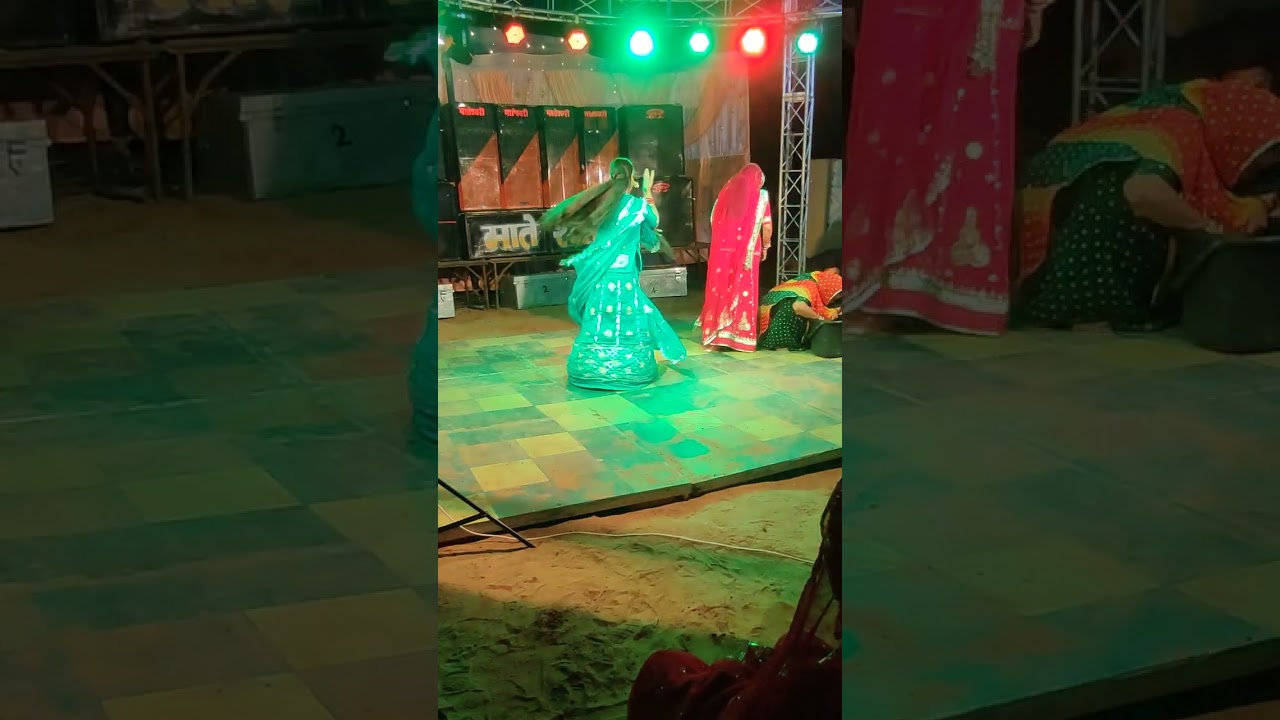 sajde ki ye h lakho ❤dance by me..