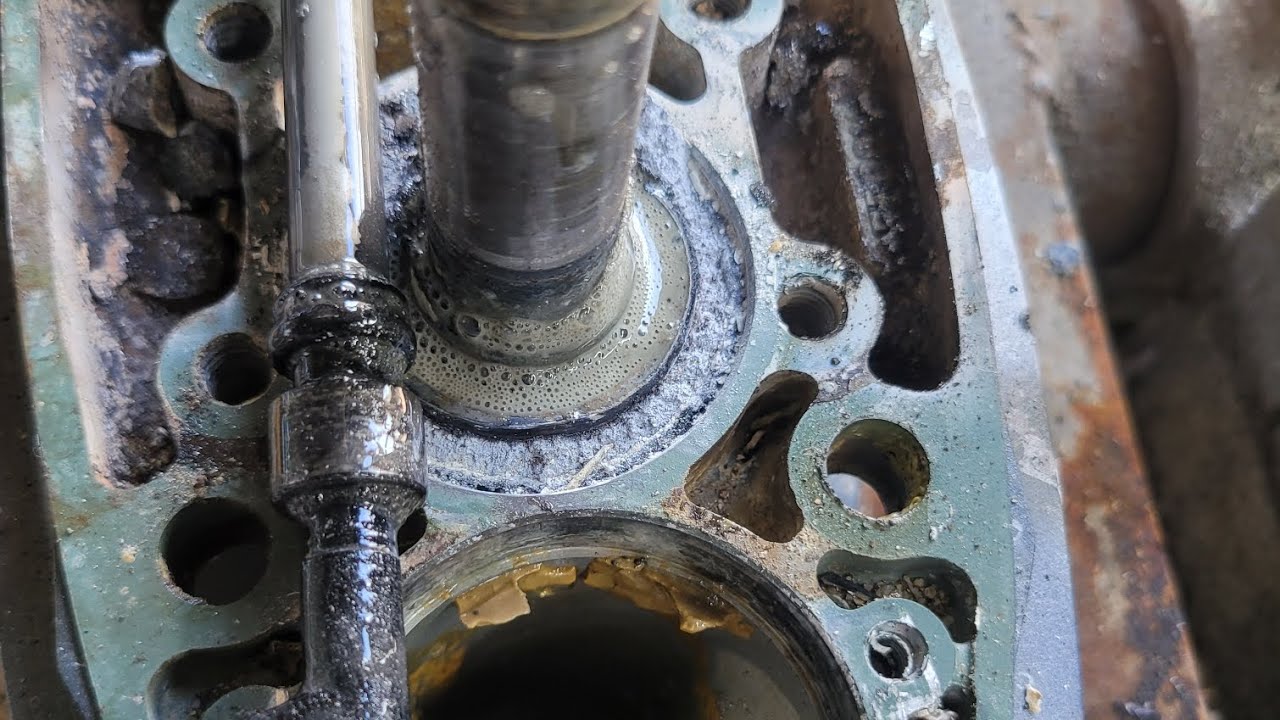 야마하 선외기 F90BET 하부 기어유닛 파손 90마력