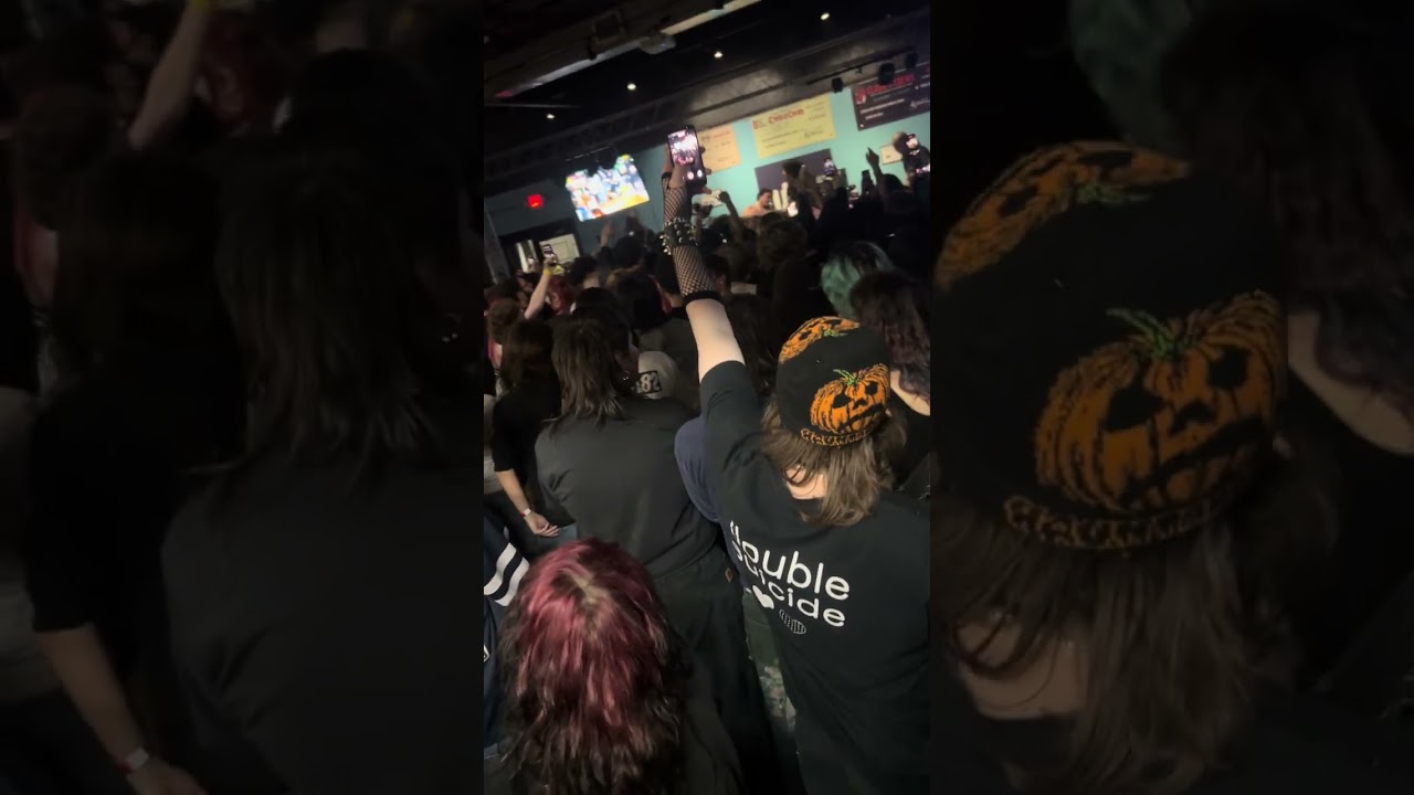 Away With Words - Grave Robbery LIVE @S.P.O.T. 