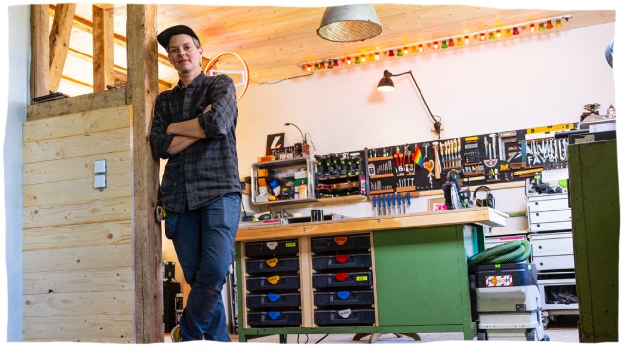 It's my House and I am going to make it WEIRD! (Rescuing a 120 year old house)