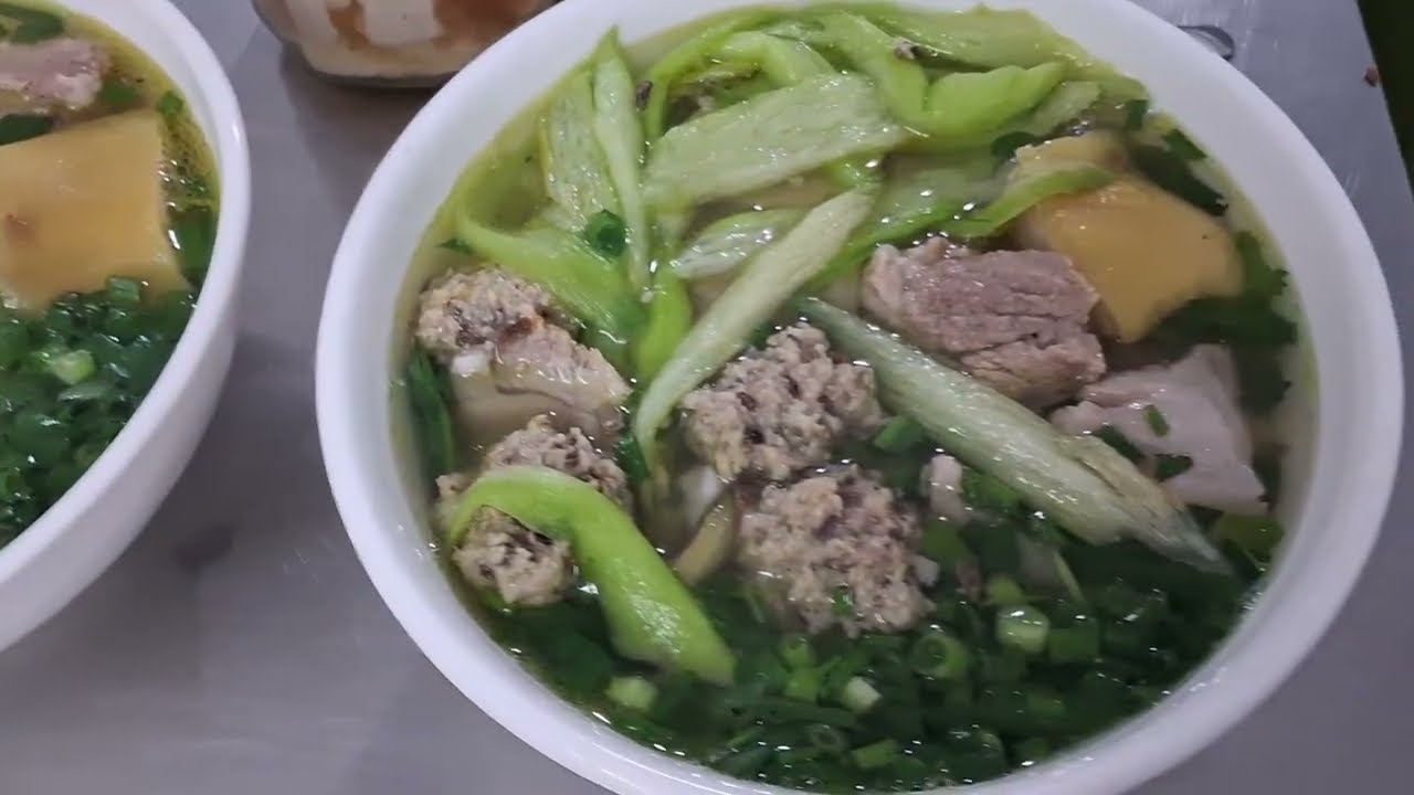 PHẦN 5  HÀ NỘI : BÚN DỌC MÙNG ĐẶC SẢN Ở HÀ NỘI