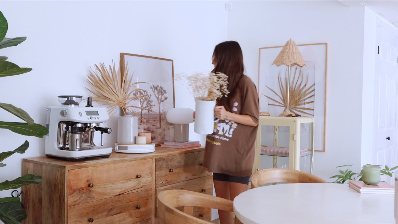 ¡DECORA CONMIGO! Mi salón #roomtour Raque Late