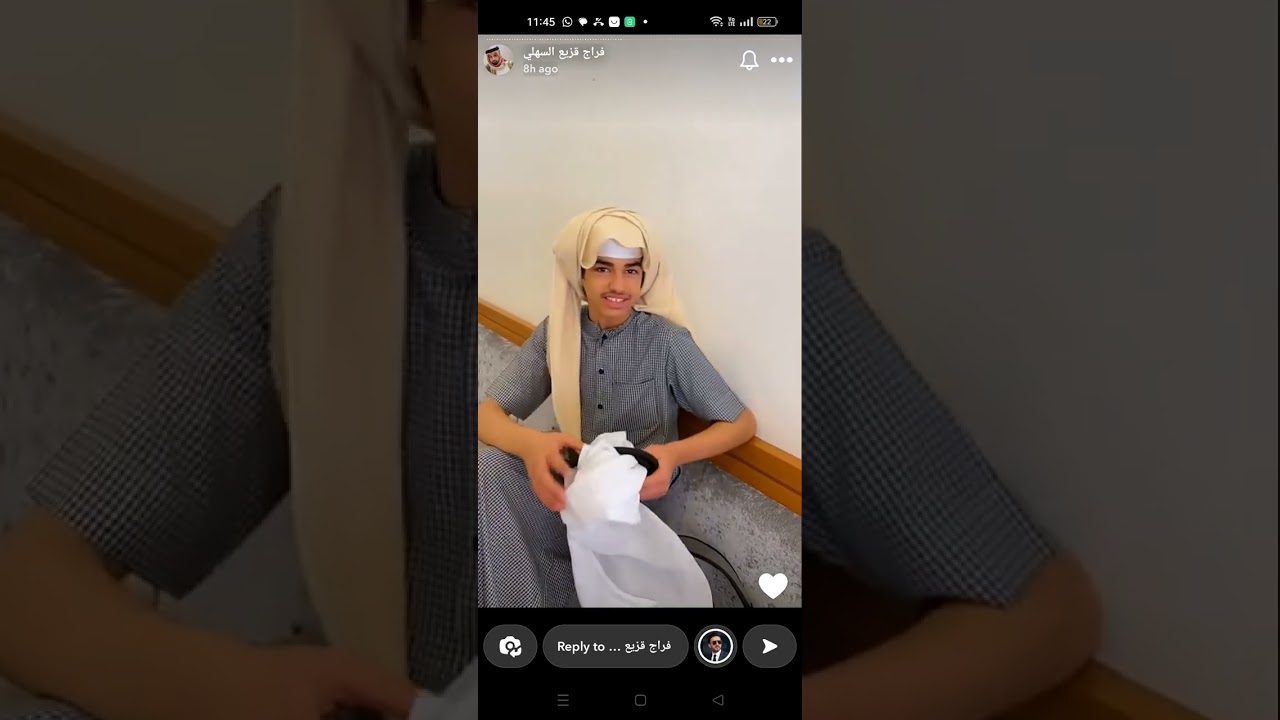 ( سنابات فراج قزيع السهلي) أحمد بيقول قصيدة يسب فيها سيف و قزيع