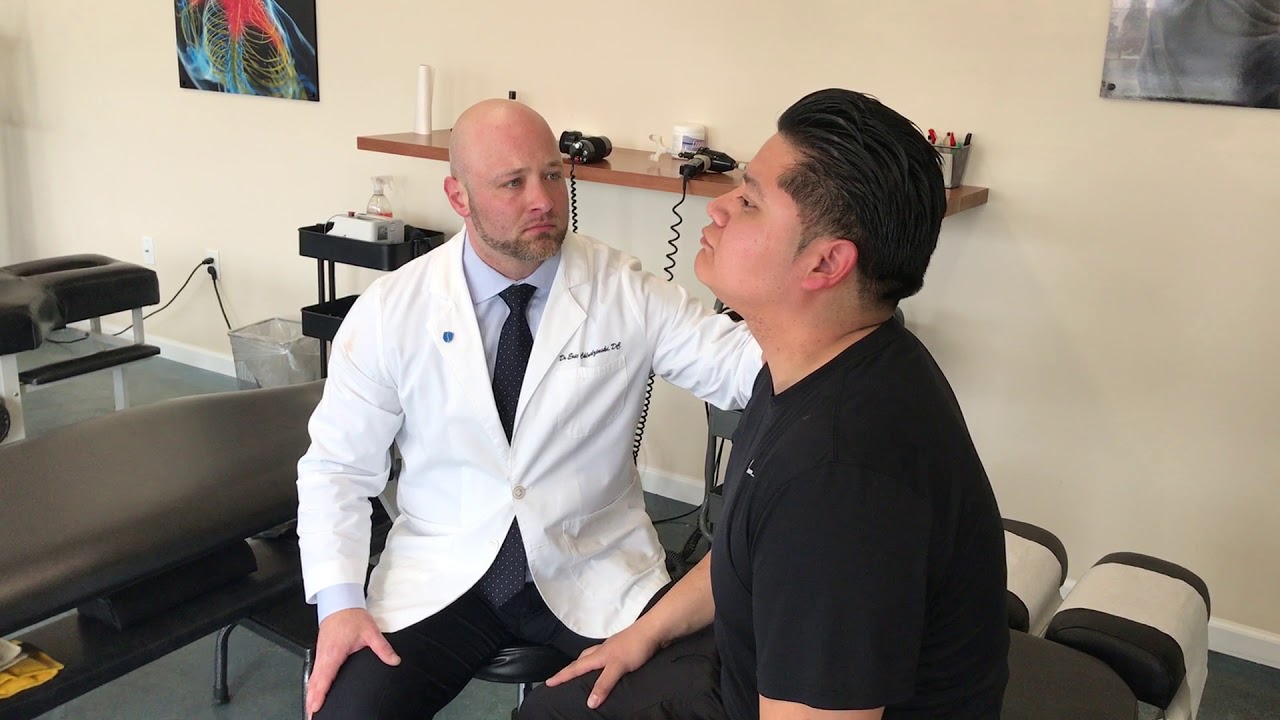 Chiropractic Adjustment with Spanish Speaking Patient at Fanwood Back Relief Center