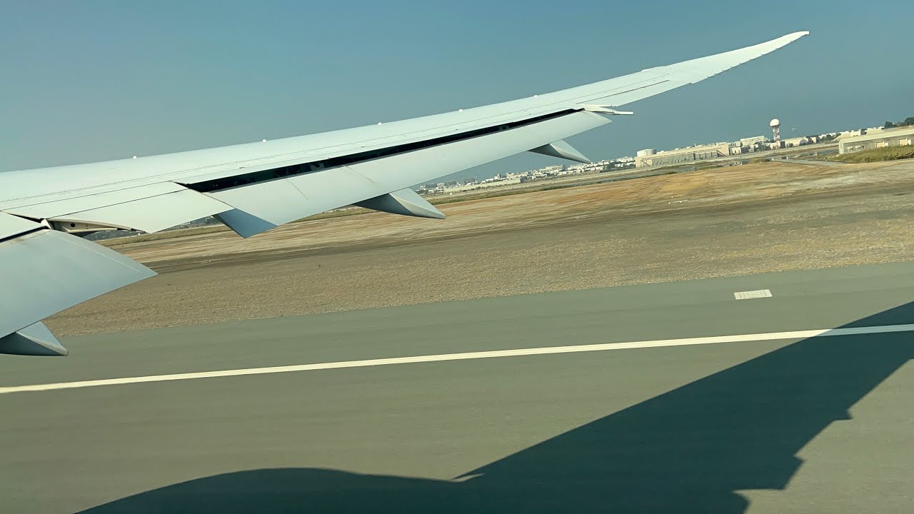 DESERT TAKEOFF | Oman Air B787-9 Takeoff from Muscat International Airport