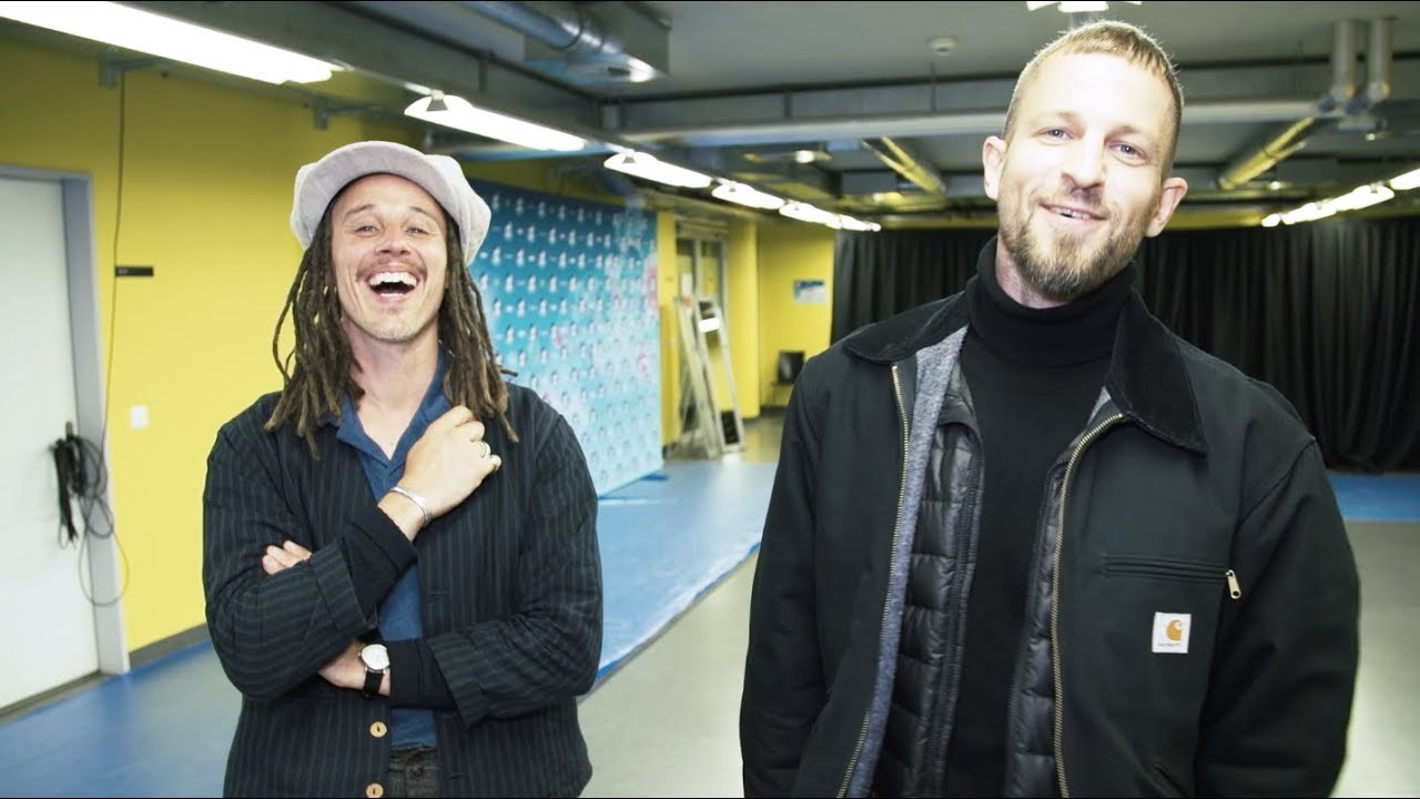 Stress and JP Cooper meet for their first performance of “God Knows