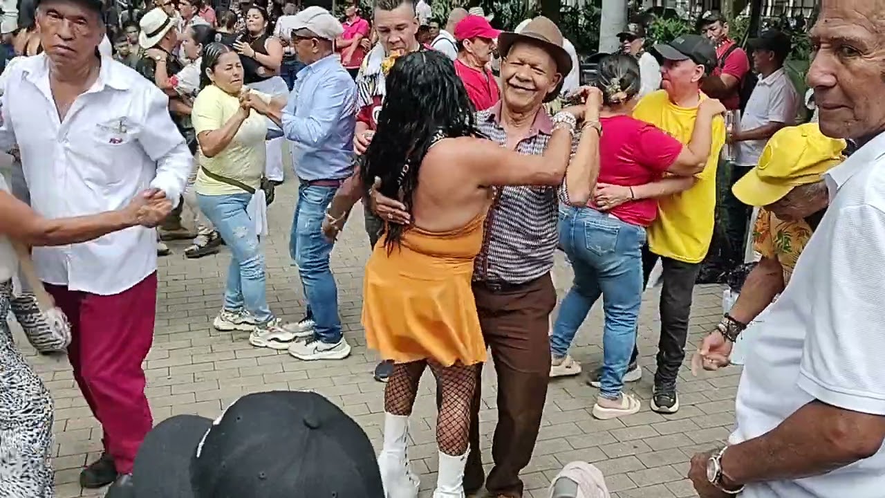 28 de febrero de 2026 desde el parque de bolivar 