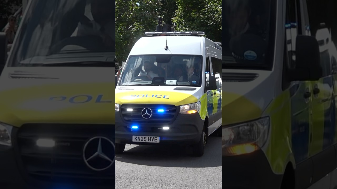 #Police Vans in convoy Rushing Around #Westminster During a #protest #uk #cops #choas #news #shorts