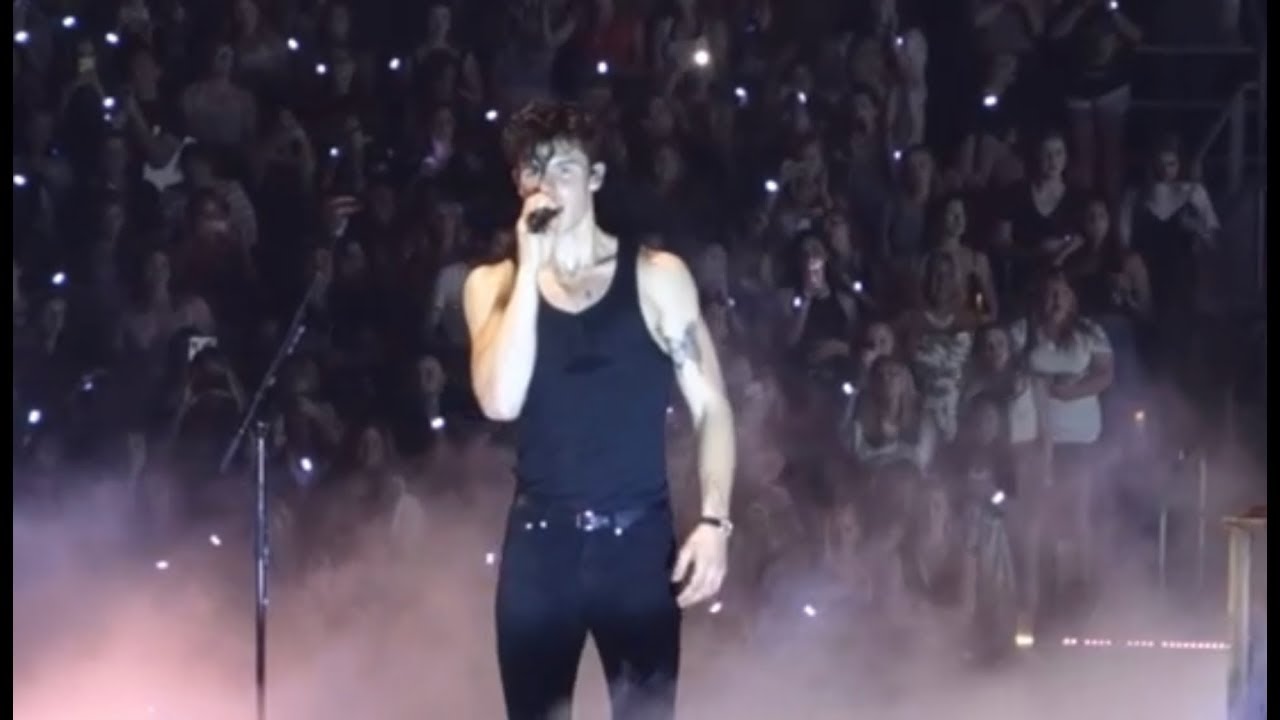 Shawn Mendes - Mercy (LIVE) 8.3.19