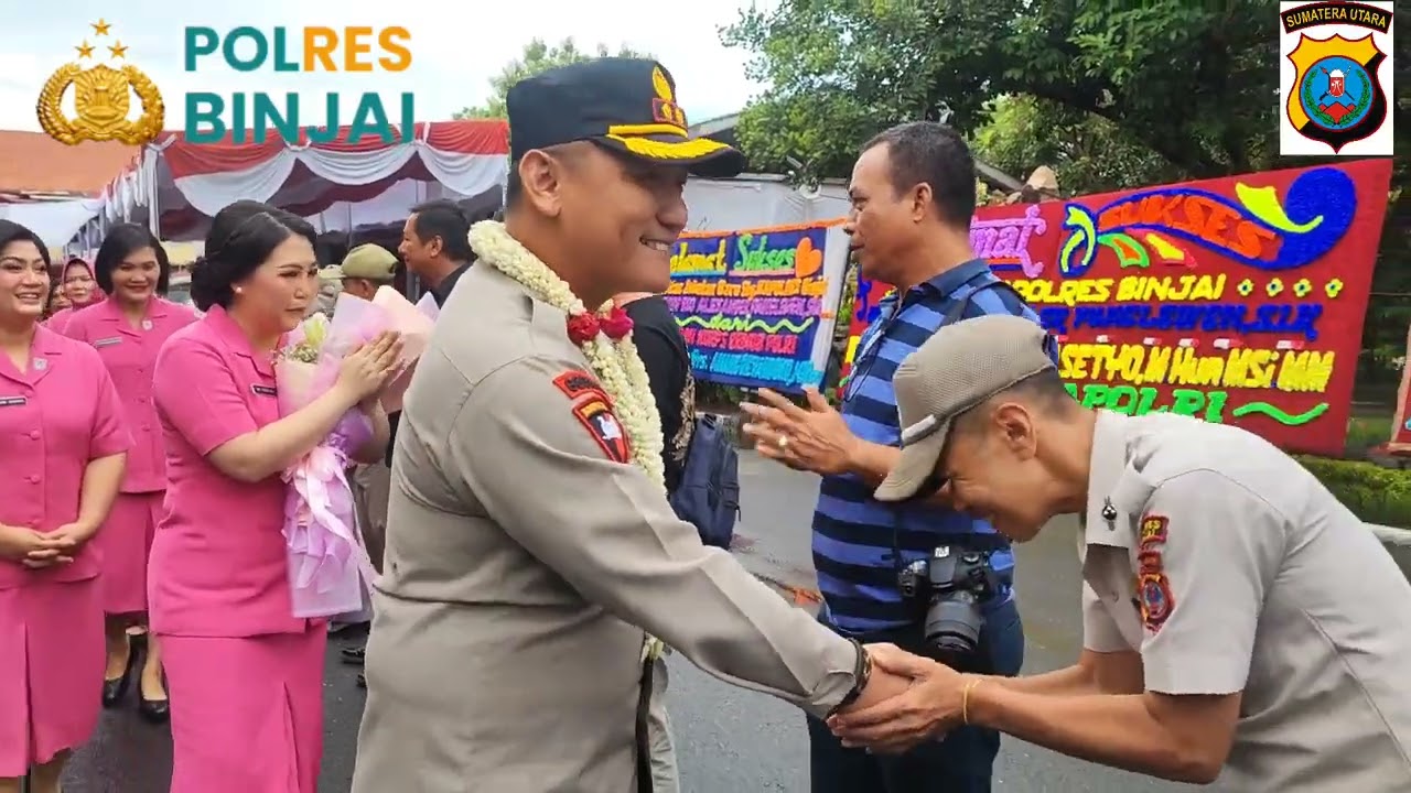 Tradisi Pedang Pora Sambut Kedatangan Kapolres Binjai AKBP Rio Alexander Panelewen Sik,