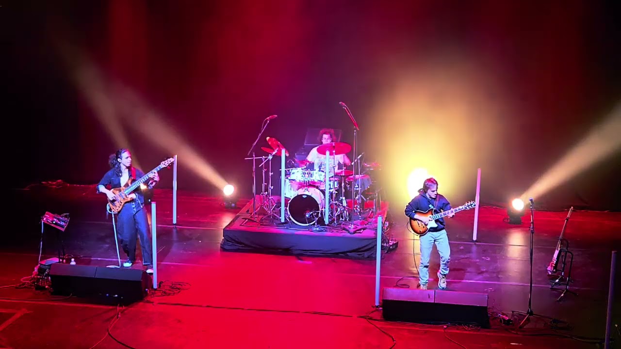 Matteo Mancuso: Vic Theater, Chicago 2/27