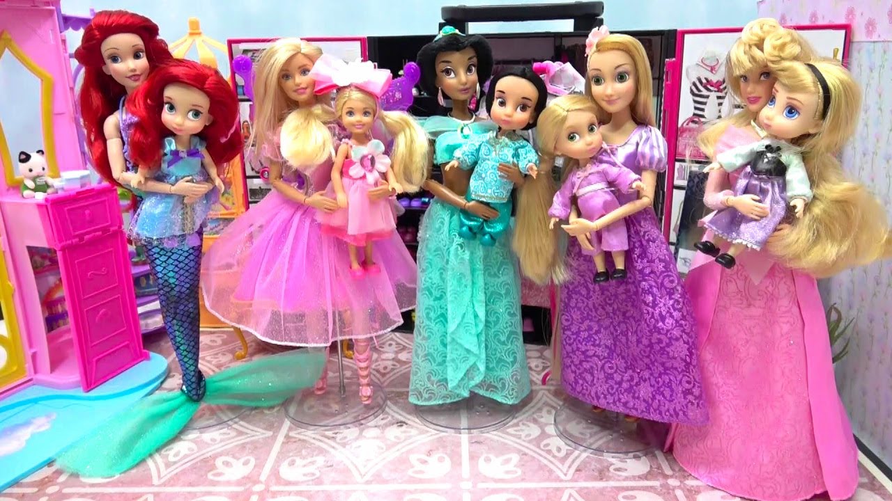 ディズニープリンセスとバービーのお姫様の部屋で 着せ替え ドレスに大変身 人魚アリエル ラプンツェル オーロラ姫 ジャスミン✨ Barbie 海外 人形 アニメ