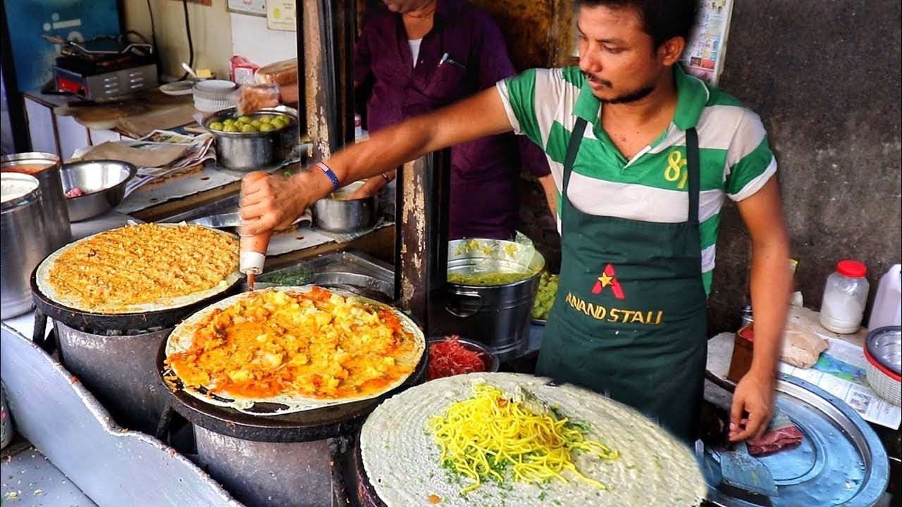 Mumbai’s Most Popular Dosa Stall | Anand Dosa | Maggi & Paneer Bhurji Dosa Recipe Indian Street Food