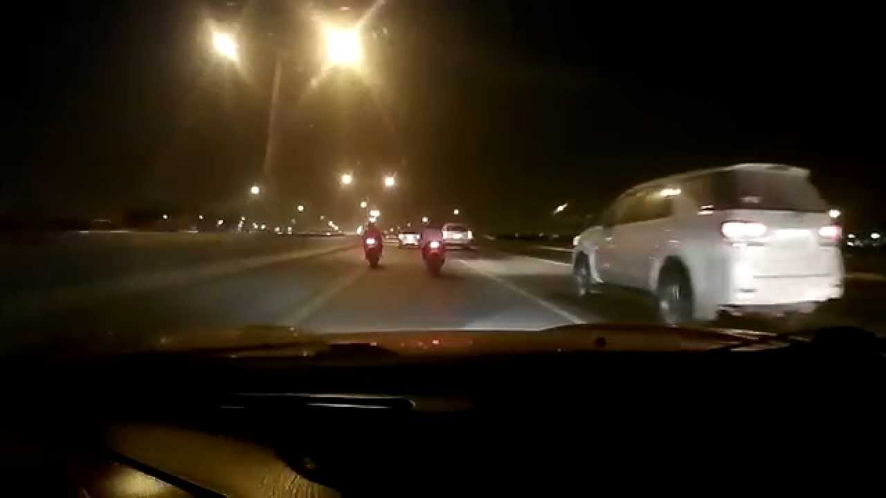 hyundai tiburon  night ride with two sports bike