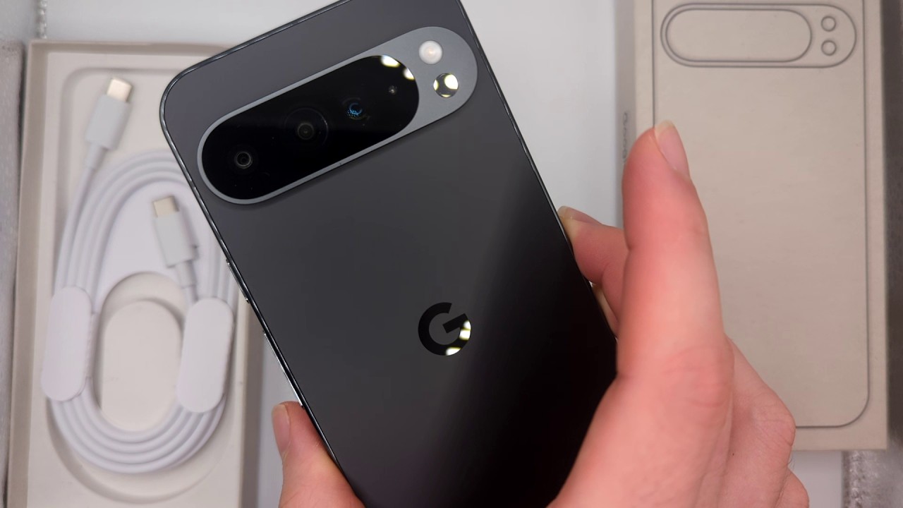 Pixel 9 Pro XL Unboxing + Case Unboxing + Size Comparisons