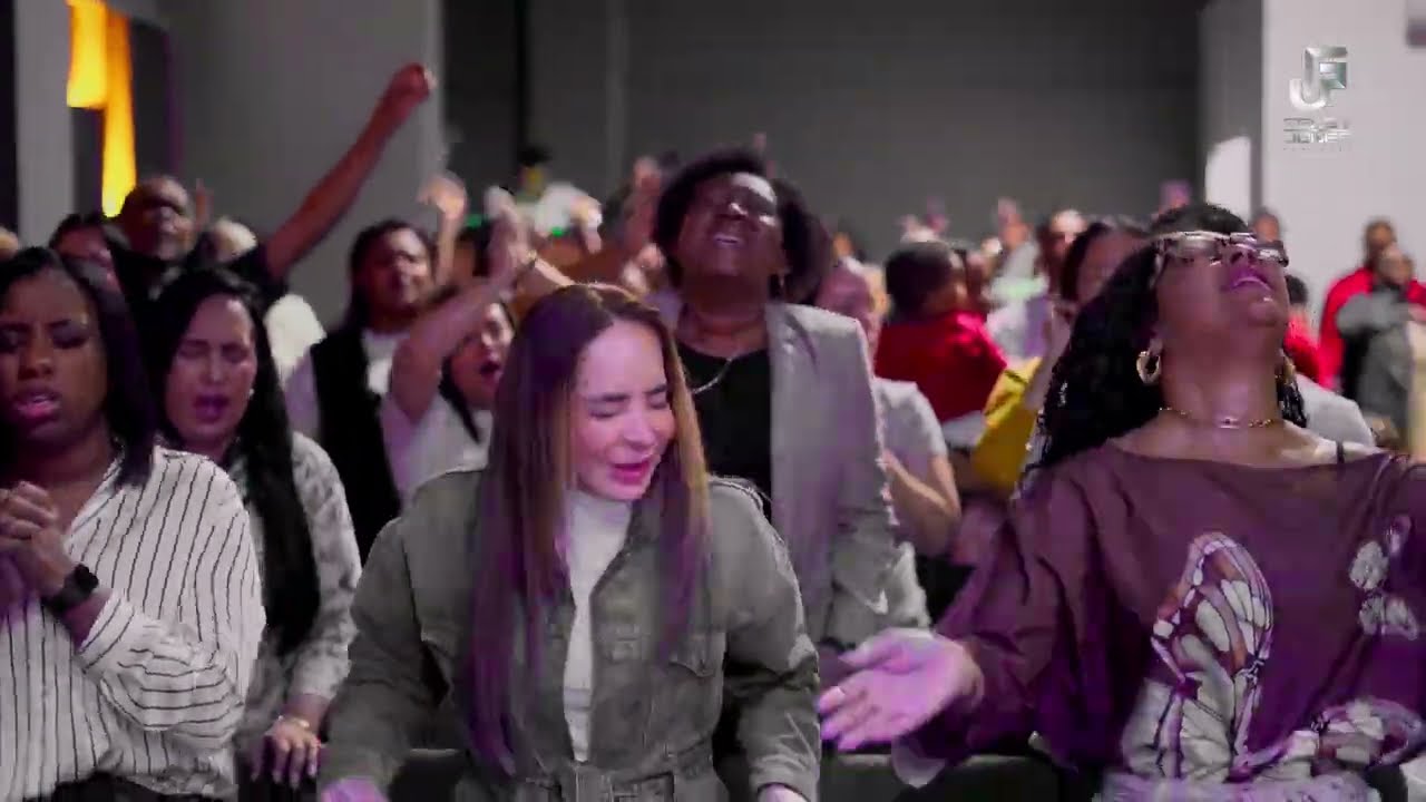 ÍNTIMOS | Pastor Felsy Jones