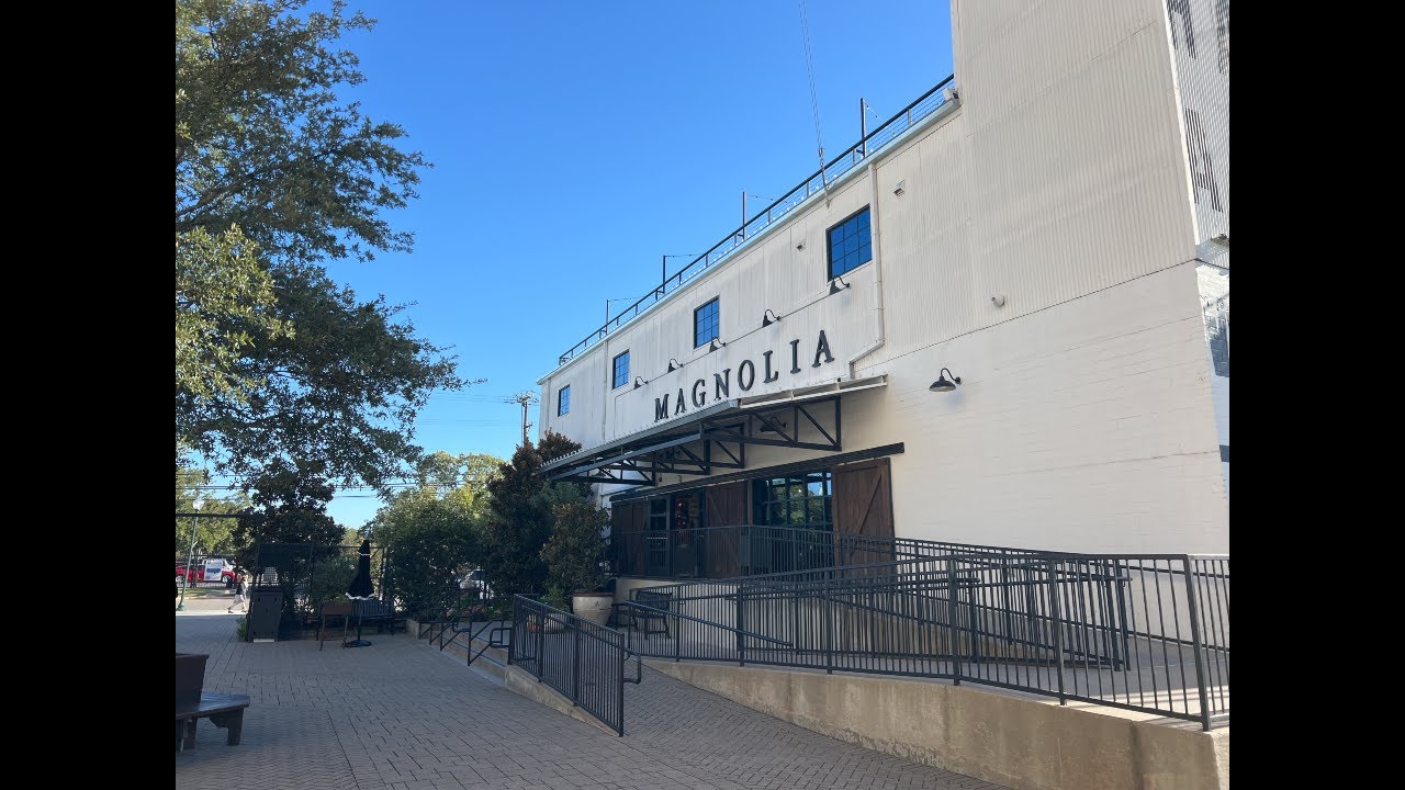 Christmas 2025 - Shop With Me At Magnolia Market at the Silos in Waco Texas