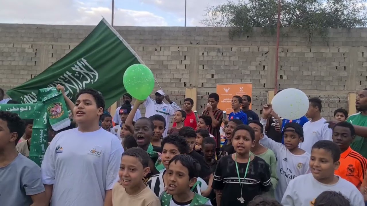 اليوم الوطني السعودي 92 ... نادي الحي بمتوسطة الكسائي بخميس مشيط 2022