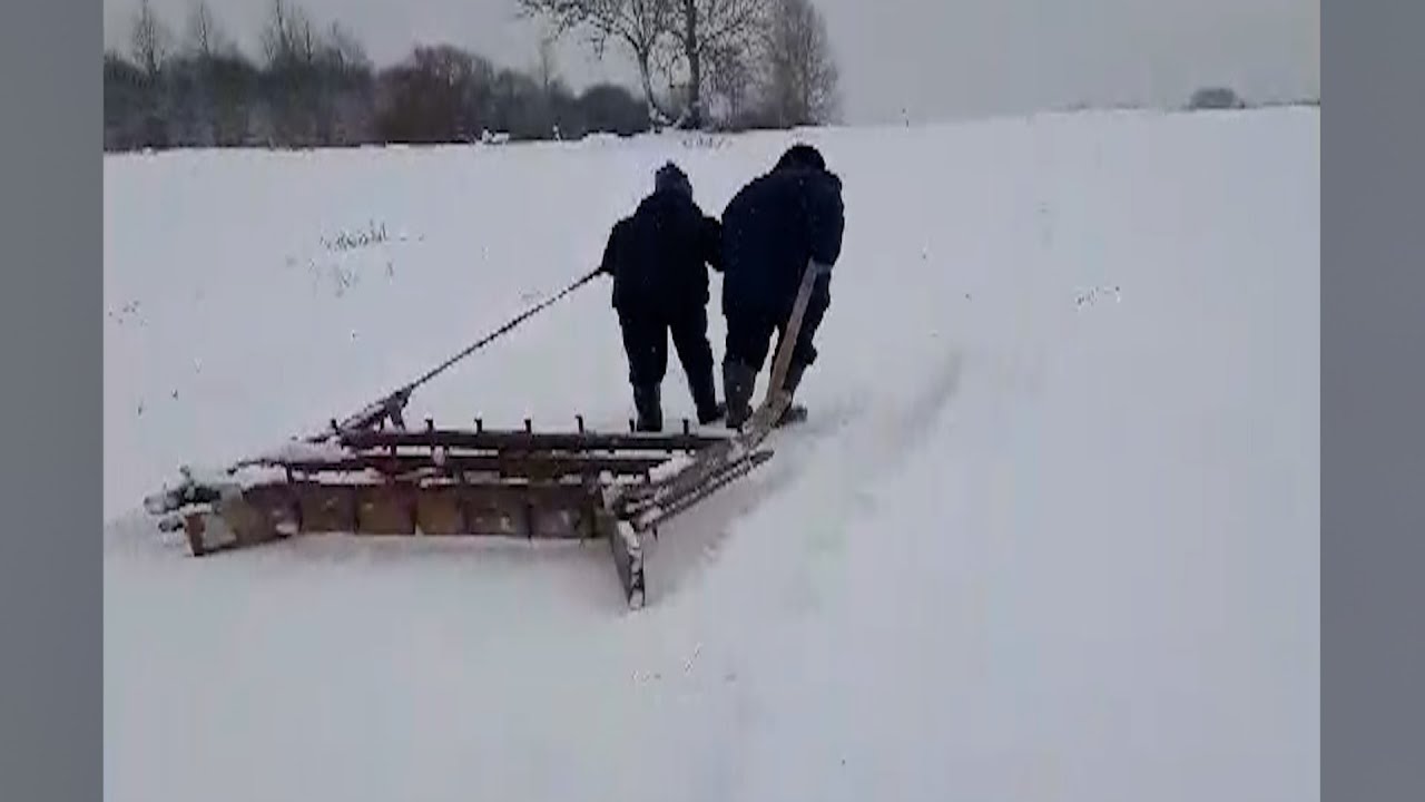 Kāpēc Rēzeknes novadā pašvaldības atsakās tīrīt lauku ceļus un liek sazināties ar uzņēmējiem?