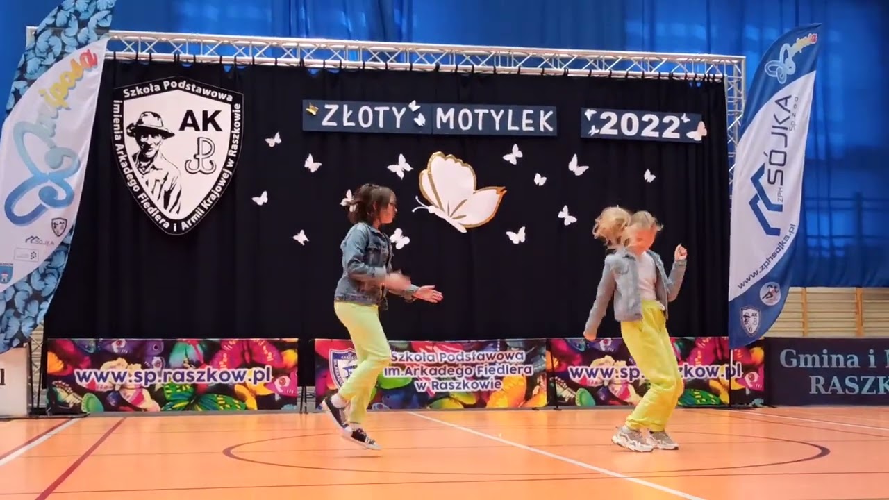 Złoty Motylek 2022 - 4 b - Marta & Inga