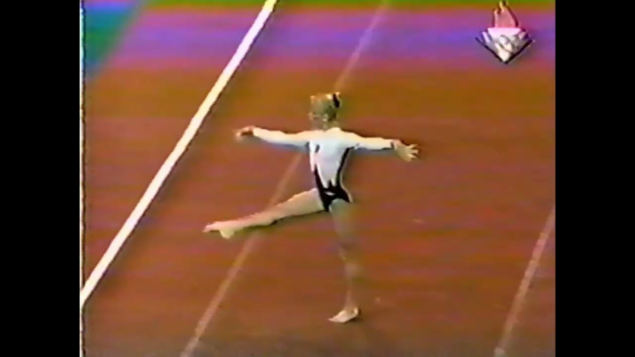 Tatiana Gutsu EUN - 1992 Olympics Compulsory Floor Exercise 9.925