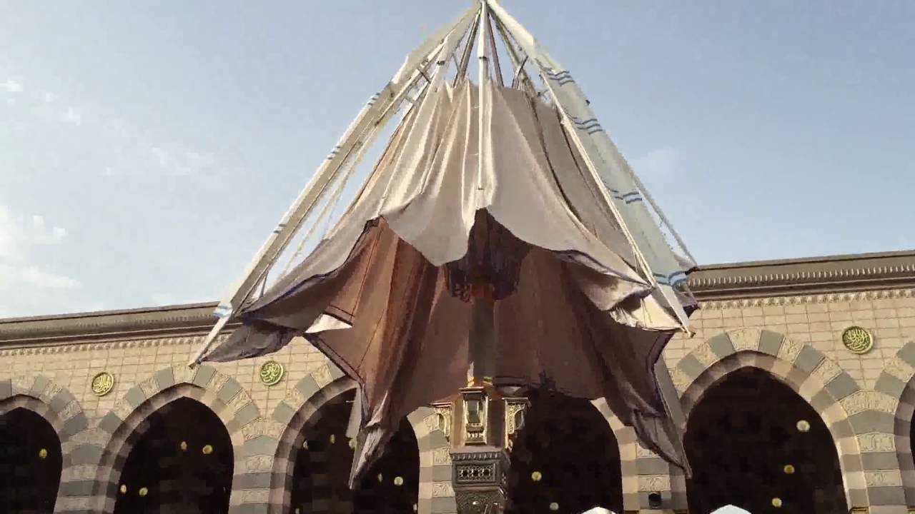 Opening of Giant Umbrellas in Medina