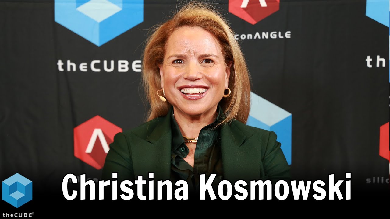 Christina Kosmowski, LogicMonitor | AWS re:Invent 2025