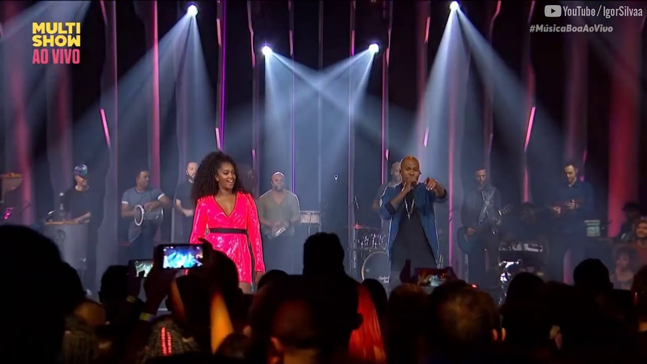 Turma do Pagode ft. IZA - Deixa em off  (Ao vivo no Multishow)