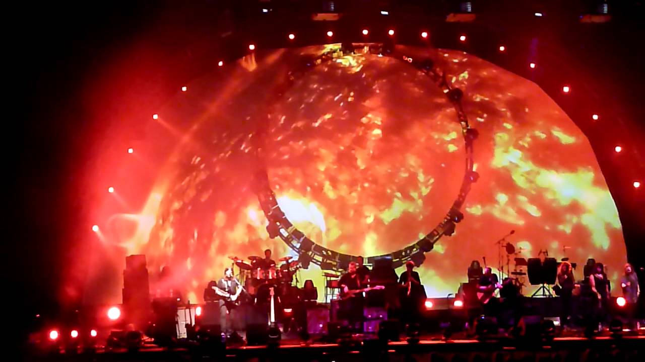 Brit Floyd ‘Set The Controls For The Heart Of The Sun' Echo Arena Liverpool 2014 [8]