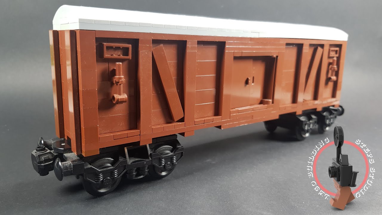 Building Lego Train Wagon MOC