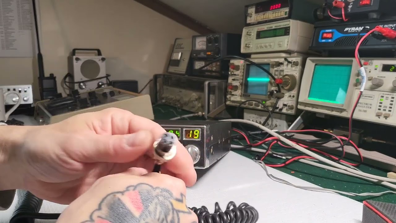 Real-time diagnosing a no transmit on a Galaxy DX99V