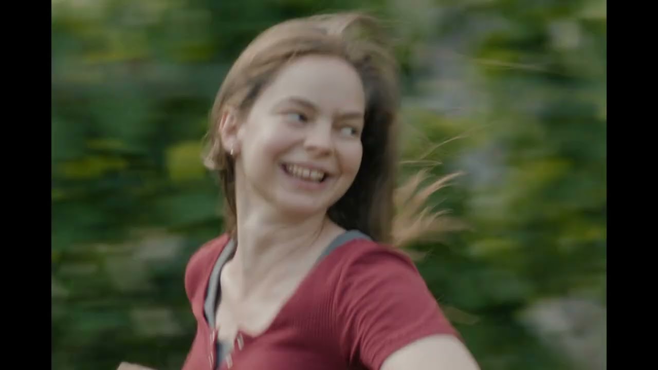 Little Trouble Girls (offizieller dt. Trailer)