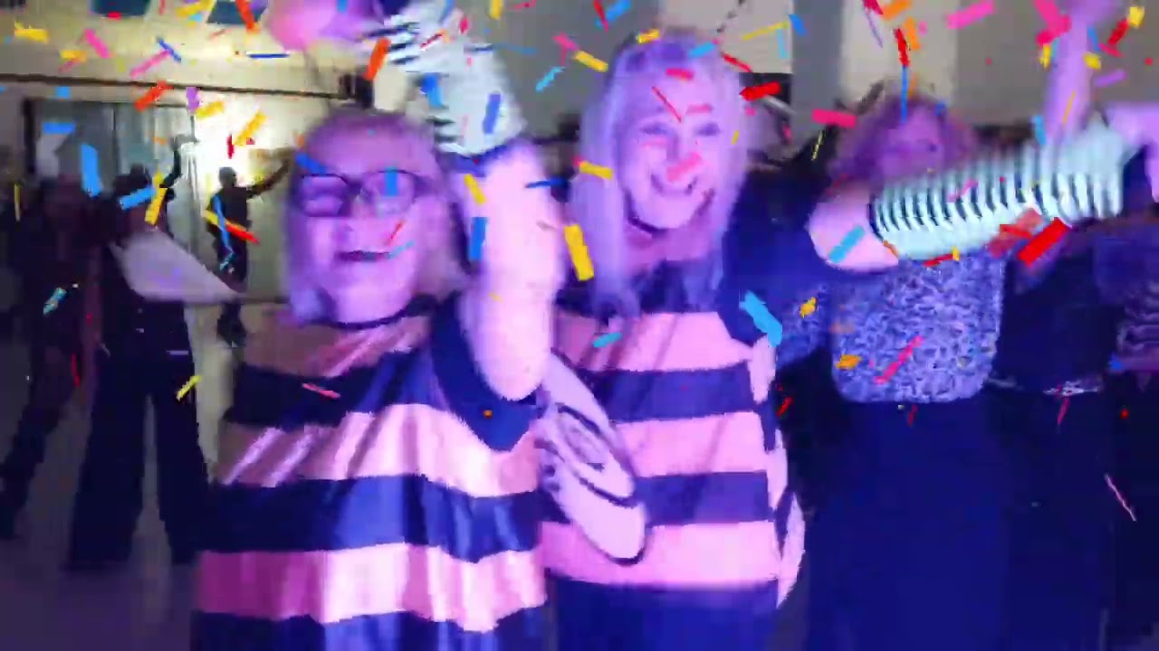 🎊 I VENERDÌ AL CLUB FIRST DANCE 🎉 Una serata......Bestiale! 😅🎊🥳🎉