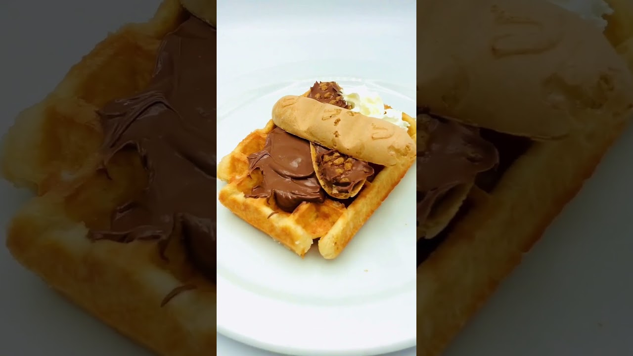 Gofre con chocolate, nata y Nutella B-Ready🧡
