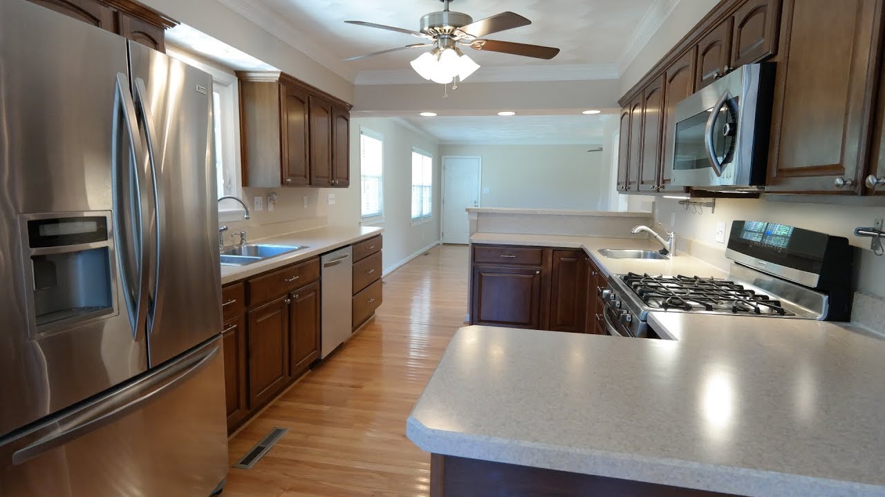 Ranch Homes for sale in Virginia Beach Kings Grant Neighborhood|COVA Realtor & Real Estate