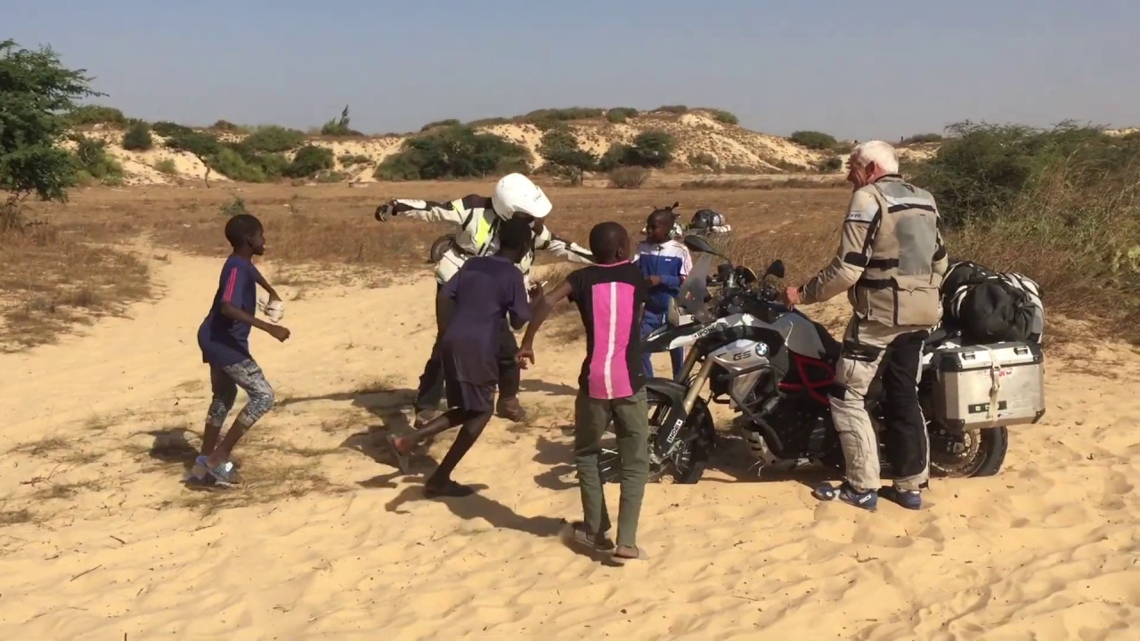 Traversé du Sénégal a moto . BMW Gs