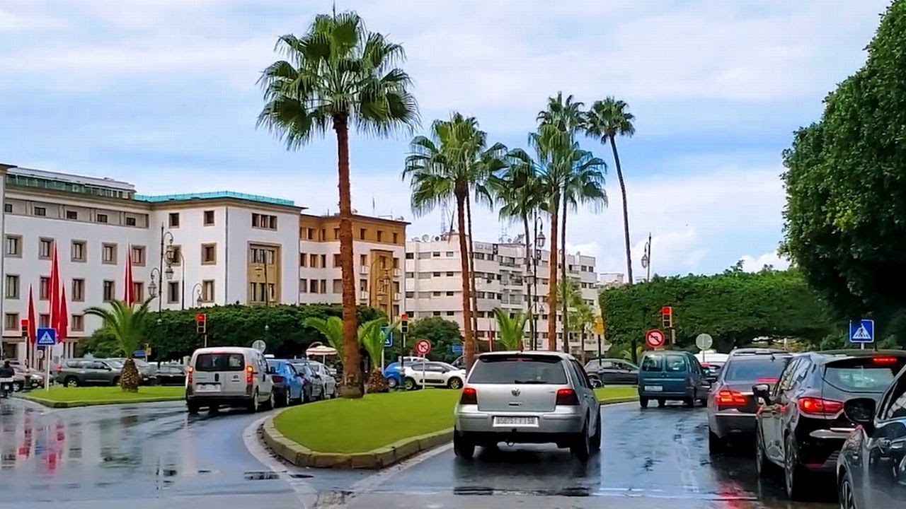 RABAT -Pluie - شوف مباشرة منظر فوق الوصف بأمطار الخير على الرباط وهي ترقص على نغمات الزخات المطرية