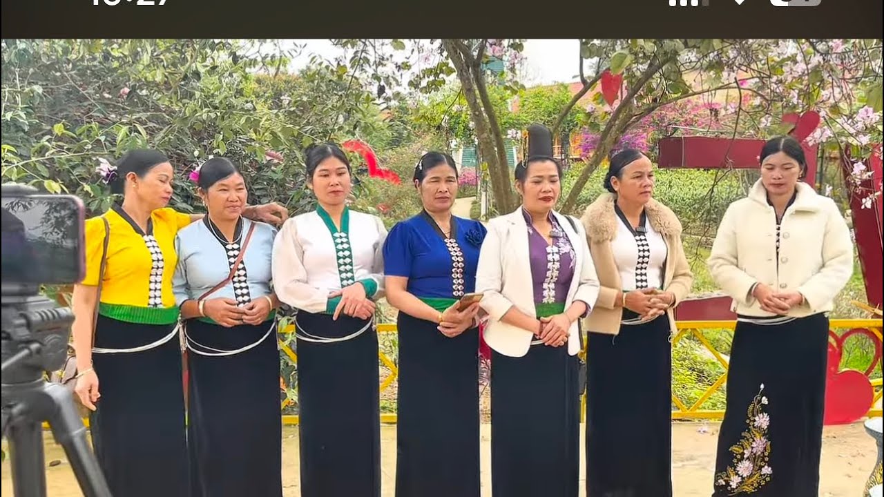 CHỊ DIÊU SƠN LA ĐIẾN THĂM THAN UYÊN - MỚI PÌ NỌNG TỎN PHĂNG 