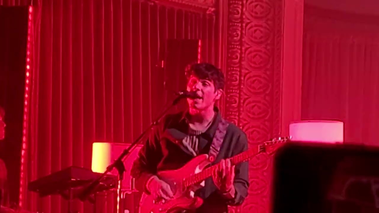 Wallows (LIVE) - Treacherous Doctor (Crystal Ballroom, Portland, OR)