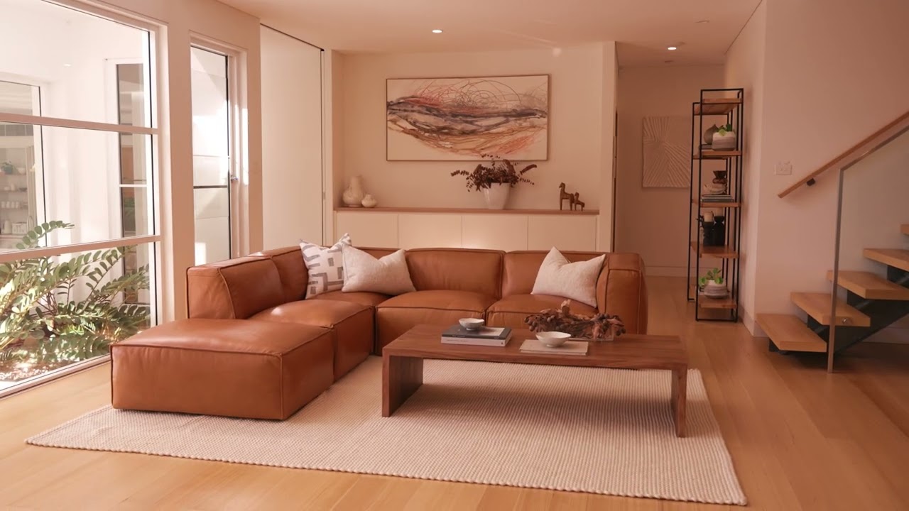 Lounge Lovers - Linden Leather Sofa