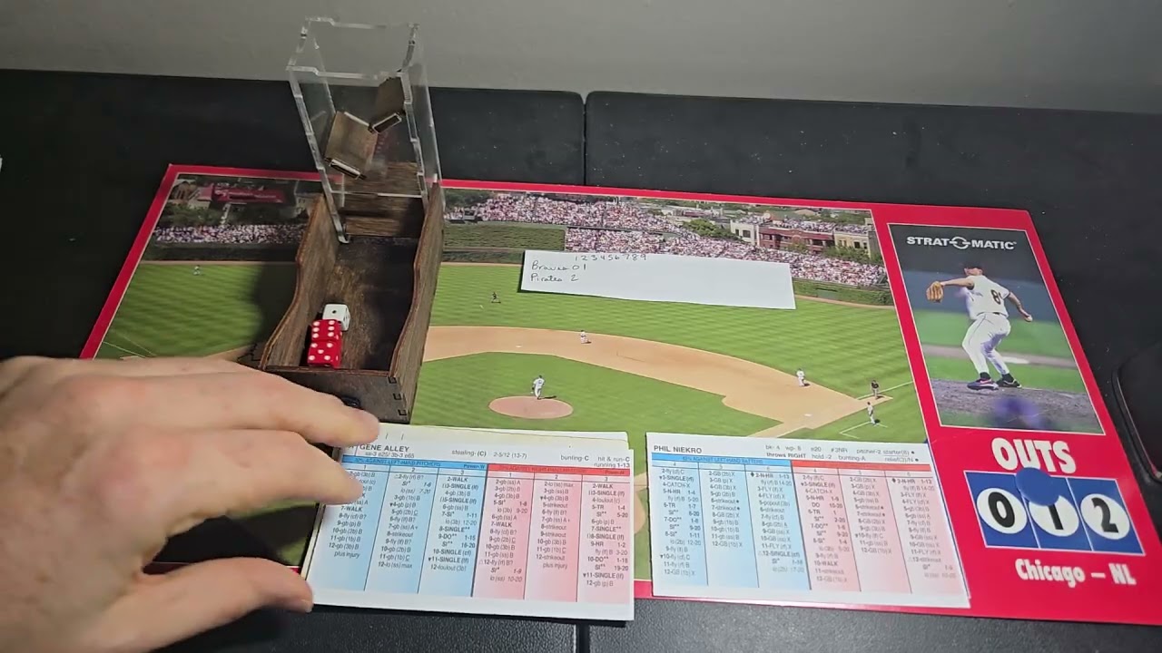 1972 Roberto Clemente race to 3000 hits game 12 using strat o matic super advanced.