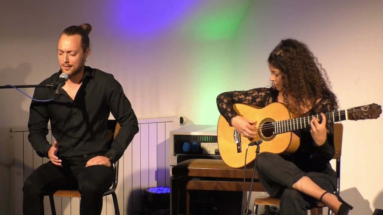 Flamenco - Soleá. Leo Reyes al cante y Silvia Brenner a la guitarra.